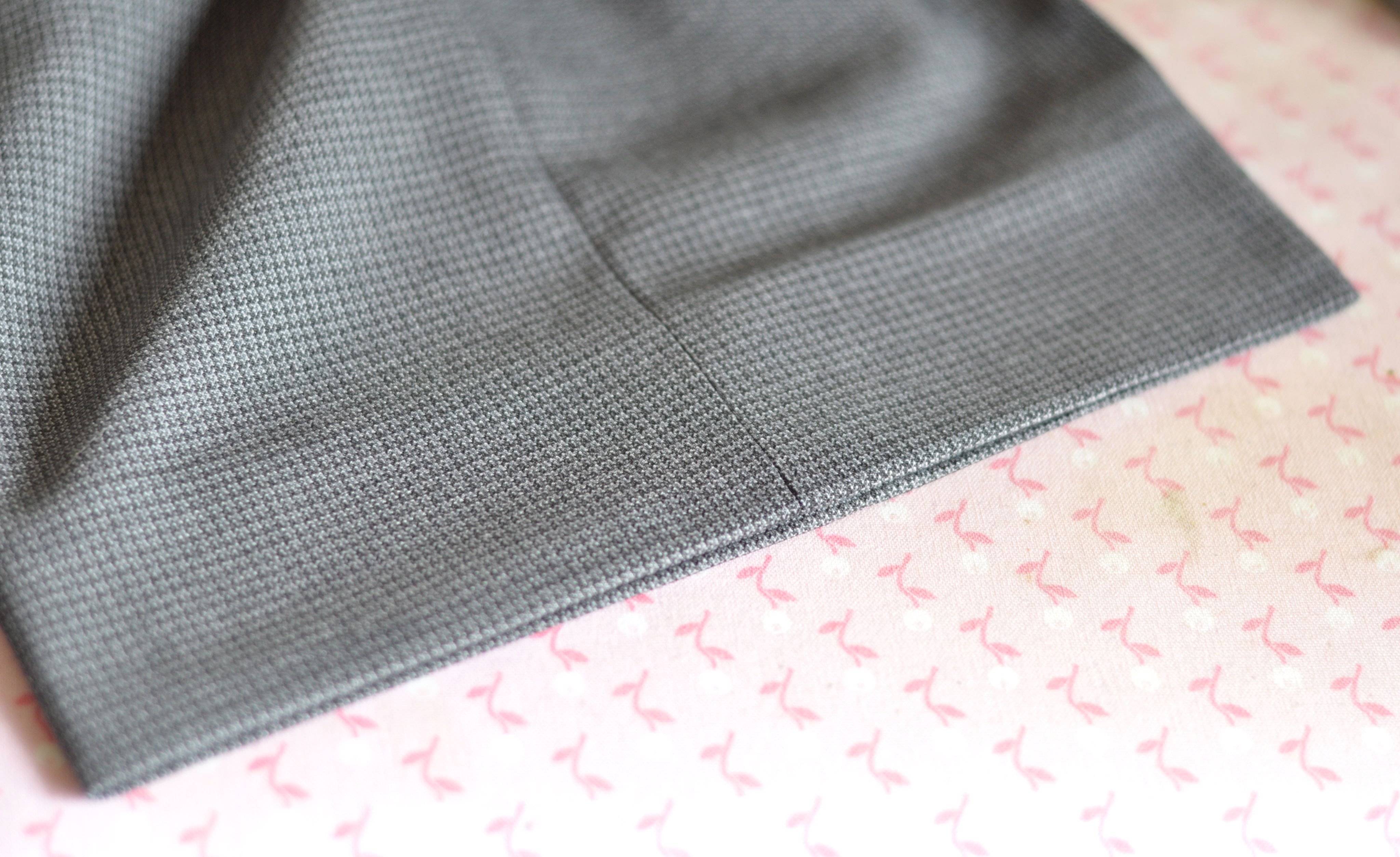 Haw: Perfect Invisible Hem Tutorial 